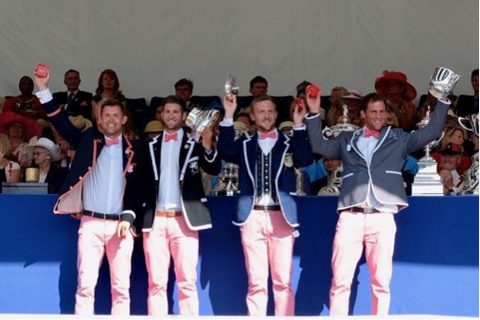 Peter Lambert in Adé Lang Regatta Blazer and his crew winners of the Queen Mother Challenge Cup HRR17