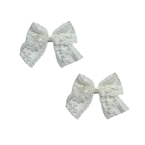 Sera Lace Piggie Bows- White