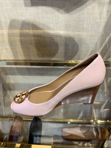 tory burch wedges pump