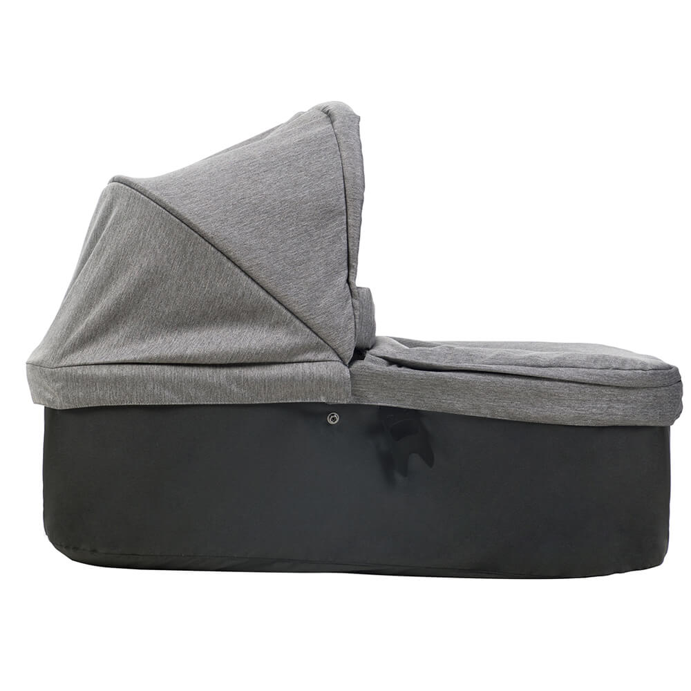 carry cot plus