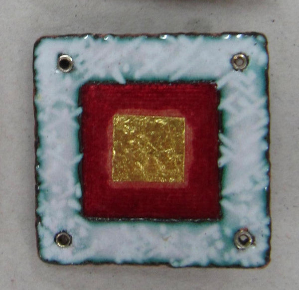 Brooch