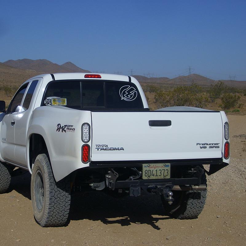 05 15 Toyota Tacoma Fiberwerx Tt Style Bedsides 6 Bulge