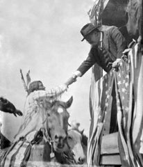TRThursday: Theodore Roosevelt’s Handshake! - Wolf and Iron