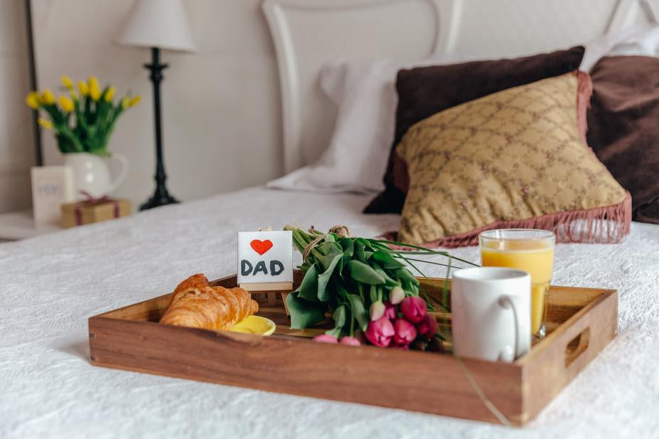 Ontbijt op bed - Vaderdag tips - Just Like Mommy'z