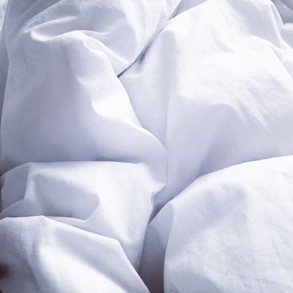 Crisp sheets on bed - best thread count for bedding