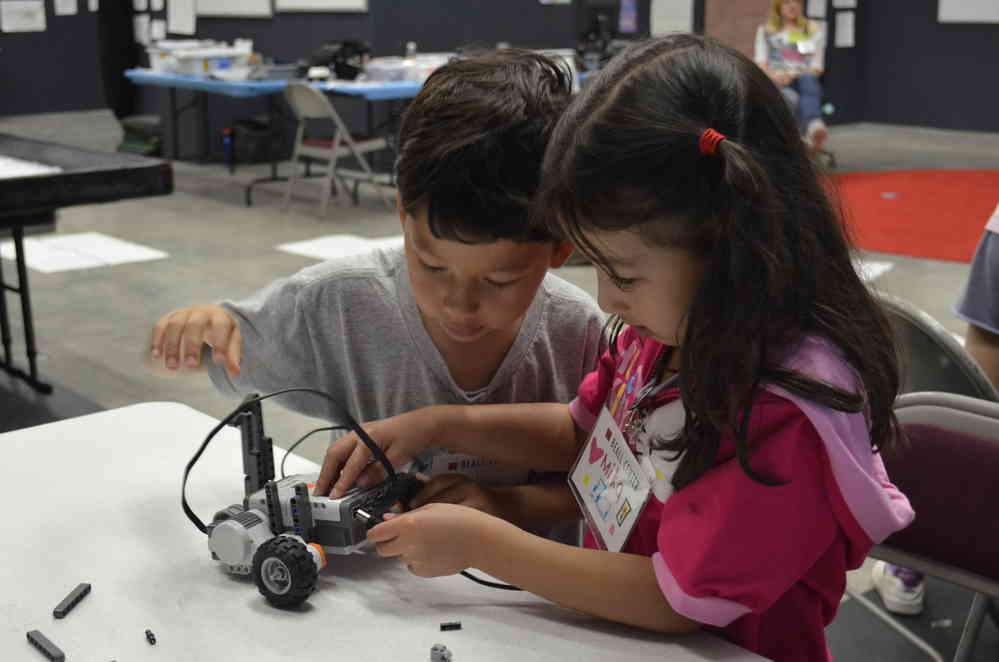 Winter Buildologie-Educational Robotics Camp