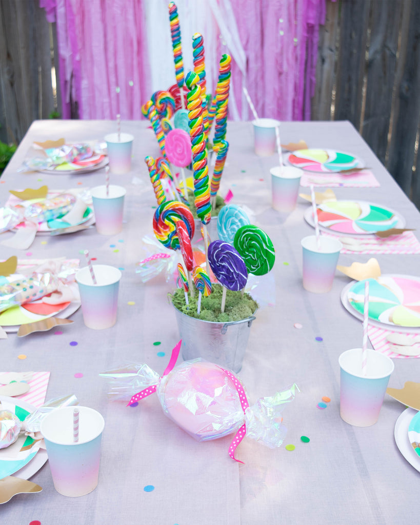 Party et Cie - Candyland Tablescape