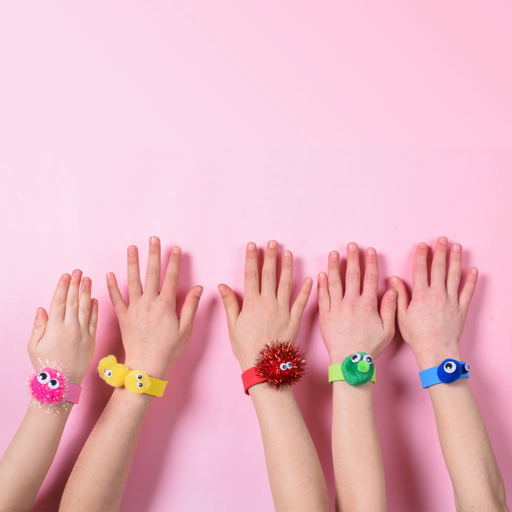 Party et Cie - Fuzzy Monster Pet Bracelets