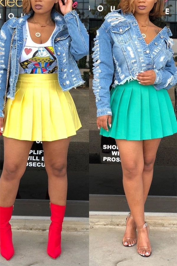 Solid Color Pleated Short Skirt