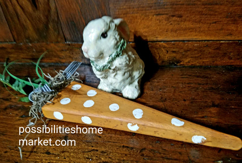 DIY Wooden Carrots ~ Simple Easter Craft Idea