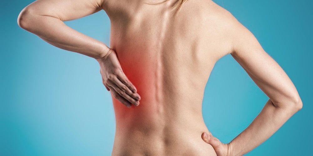 Les maux de dos peuvent être soulagés avec le tapis d'acupression FLEURS DE LOTUS