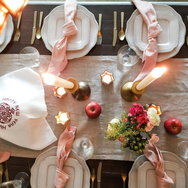 Tips for setting your Rosh Hashanah table