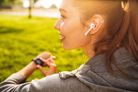 GadgetiCloud Lexuma XBud Series TWS True Wireless Bluetooth In-ear Earbuds Earphones Headphones How to choose the Best Earbuds lifestyle photo