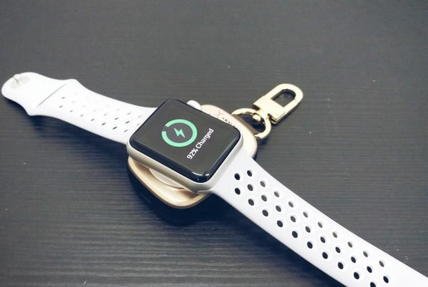 GadgetiCloud Lexuma XTAG Apple Watch 無線充電器 如何充電 Apple Watch充電
