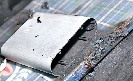 Why Do Power Bank Accidents happen gadgeticloud overheat overcharge
