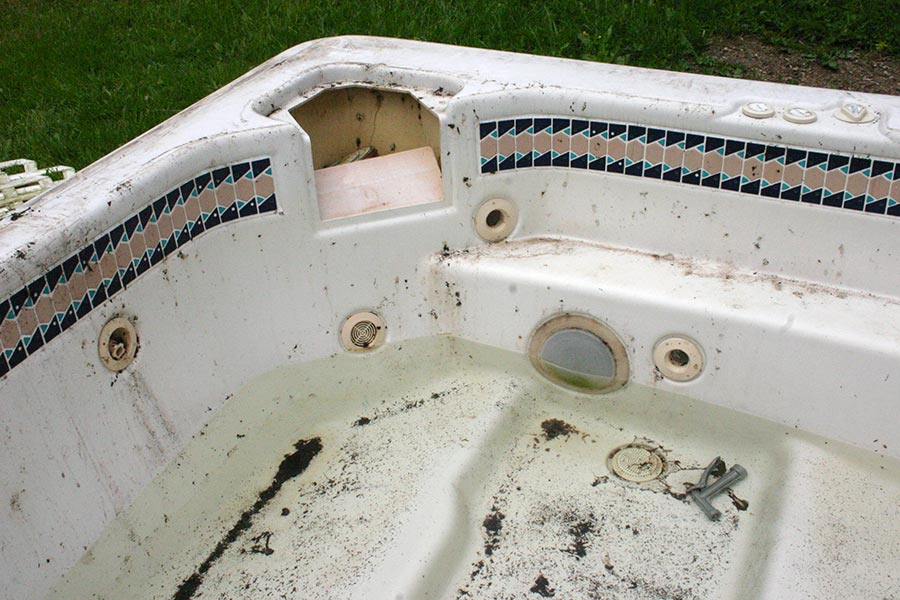 How To Remedy Hot Tub Stains Sunplay