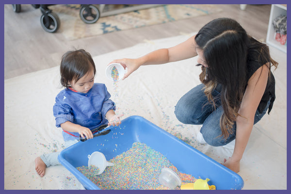 Early childhood enrichment through messy play