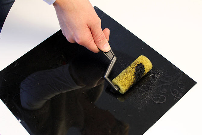 painting the glass with chalkboard paint