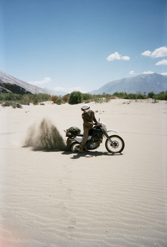 Pamir Highway stuck in sand Petrocamp