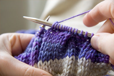 How to knit cables