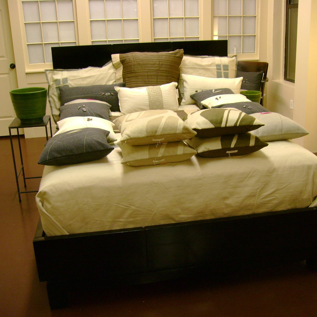 2008 Abode New York with bedding by Goldie Home.