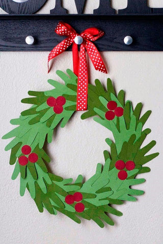 handprint paper christmas xmas wreath  kids Toddler Crafts DIY christmas holiday Activity