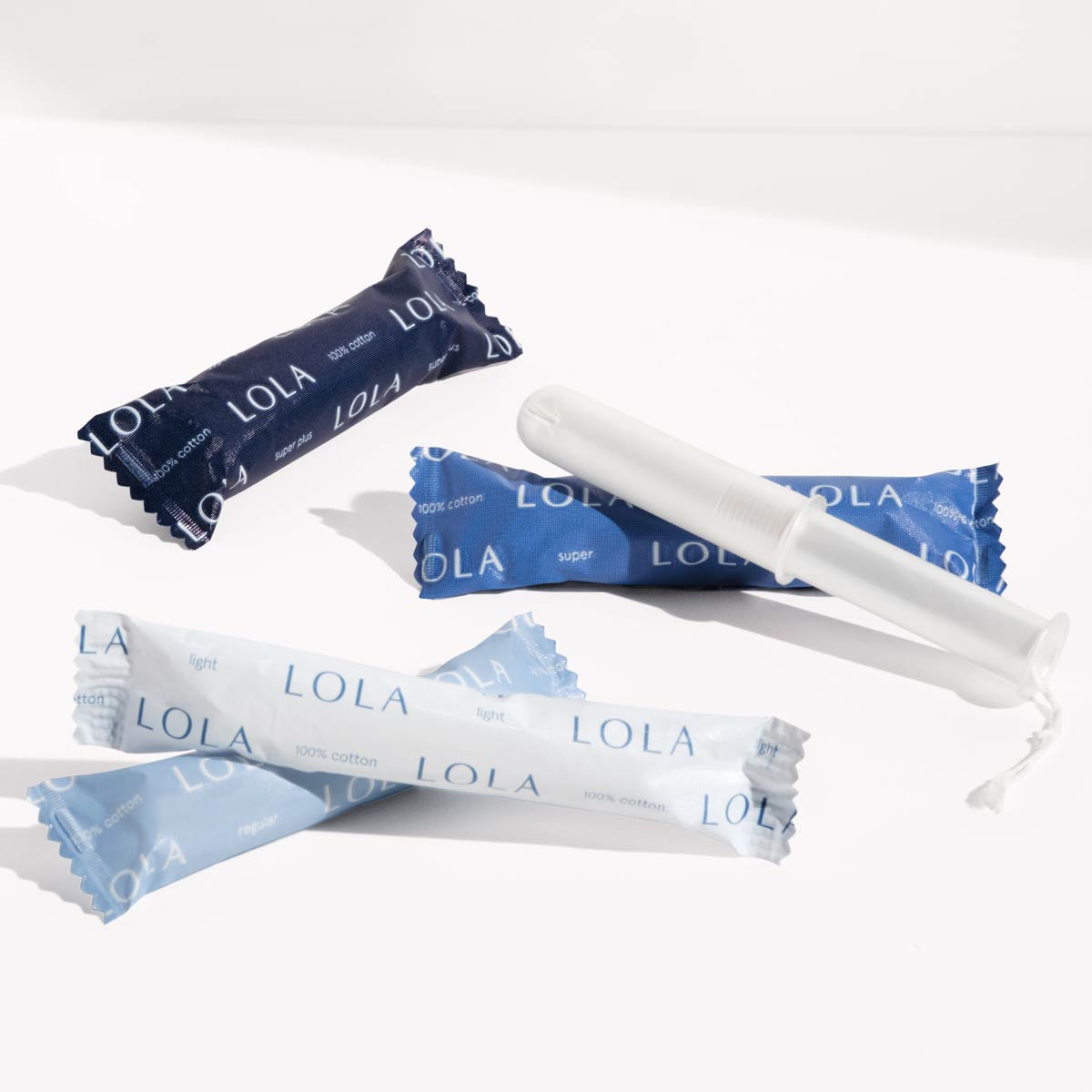 Cotton Tampons with Plastic | LOLA