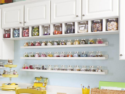 Storage ideas for craft rooms - spice jars with odds and ends