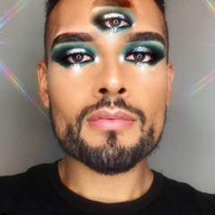 Festival Makeup Trend 5 - you do you - man with a third eye
