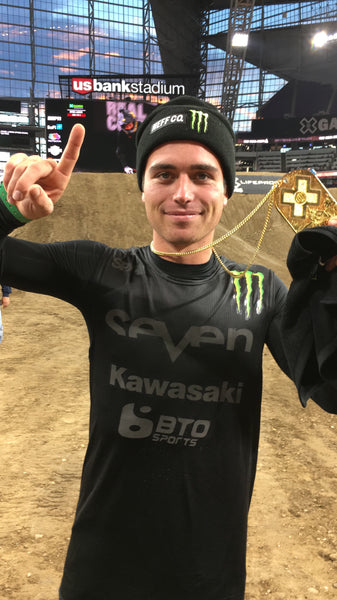 Axell Hodges winning the first Gold Medal in Moto Quarterpipe