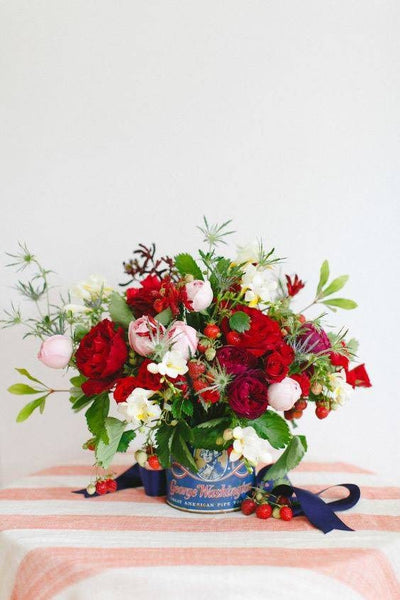 4th of July wedding bouquet flower arrangements 