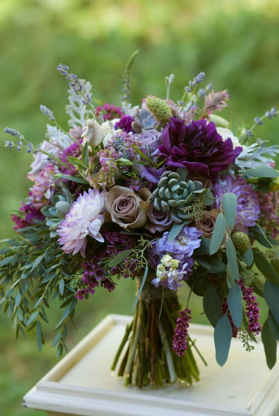 ultra violet wedding bouquet