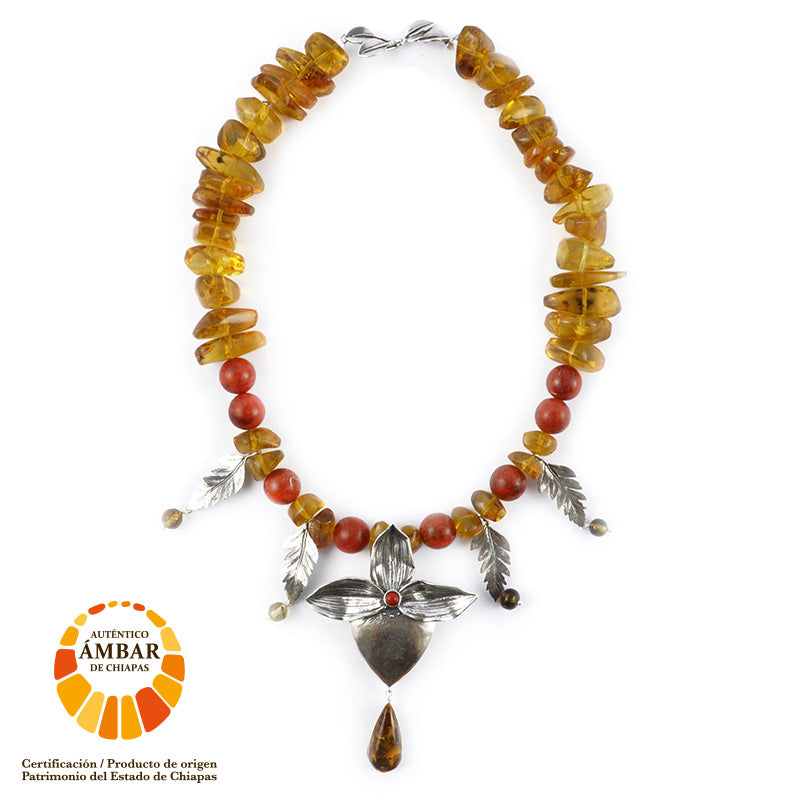 Collar Corazón con ámbar