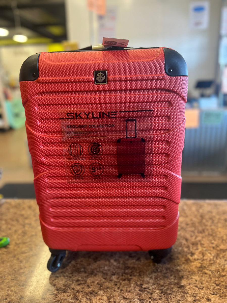 Skyline Hardside Carry On Spinner Suitcase NEW OUT OF BOX!!! Big