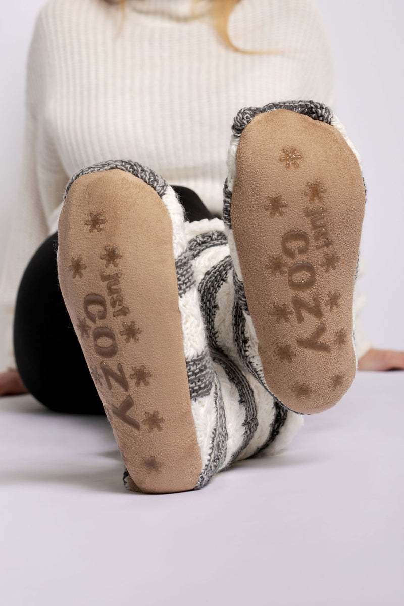 Just Cozy Osito Cozy Feet - Slipper Socks. 3