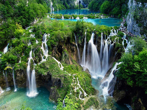 best-waterfalls-plitvice-lakes-croatia