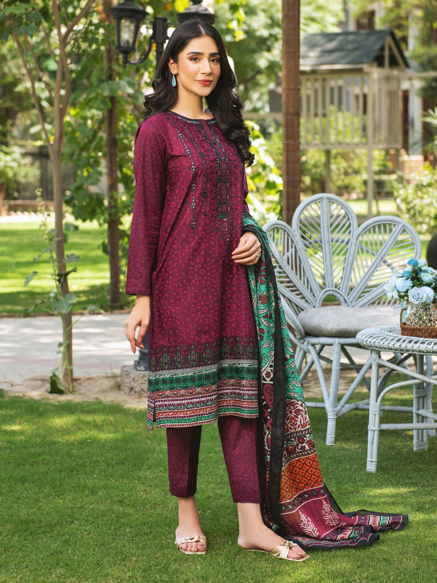 3 Piece Lawn Suit-Embroidered (Unstitched)