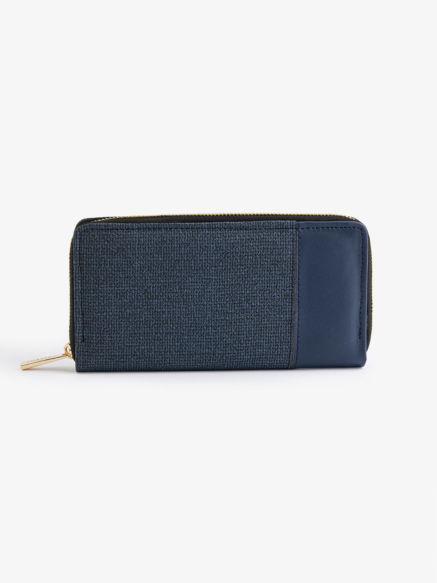 Classic Textured Wallet