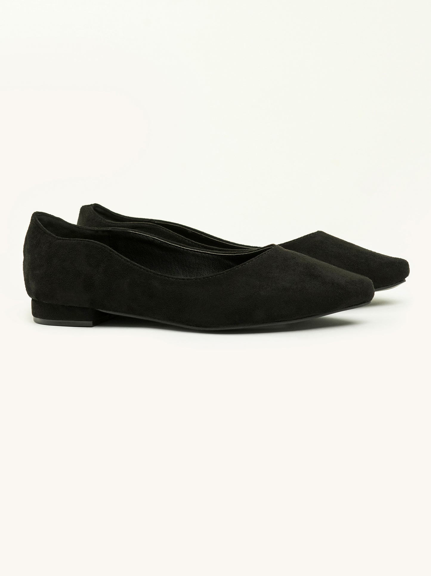 Suede Pumps