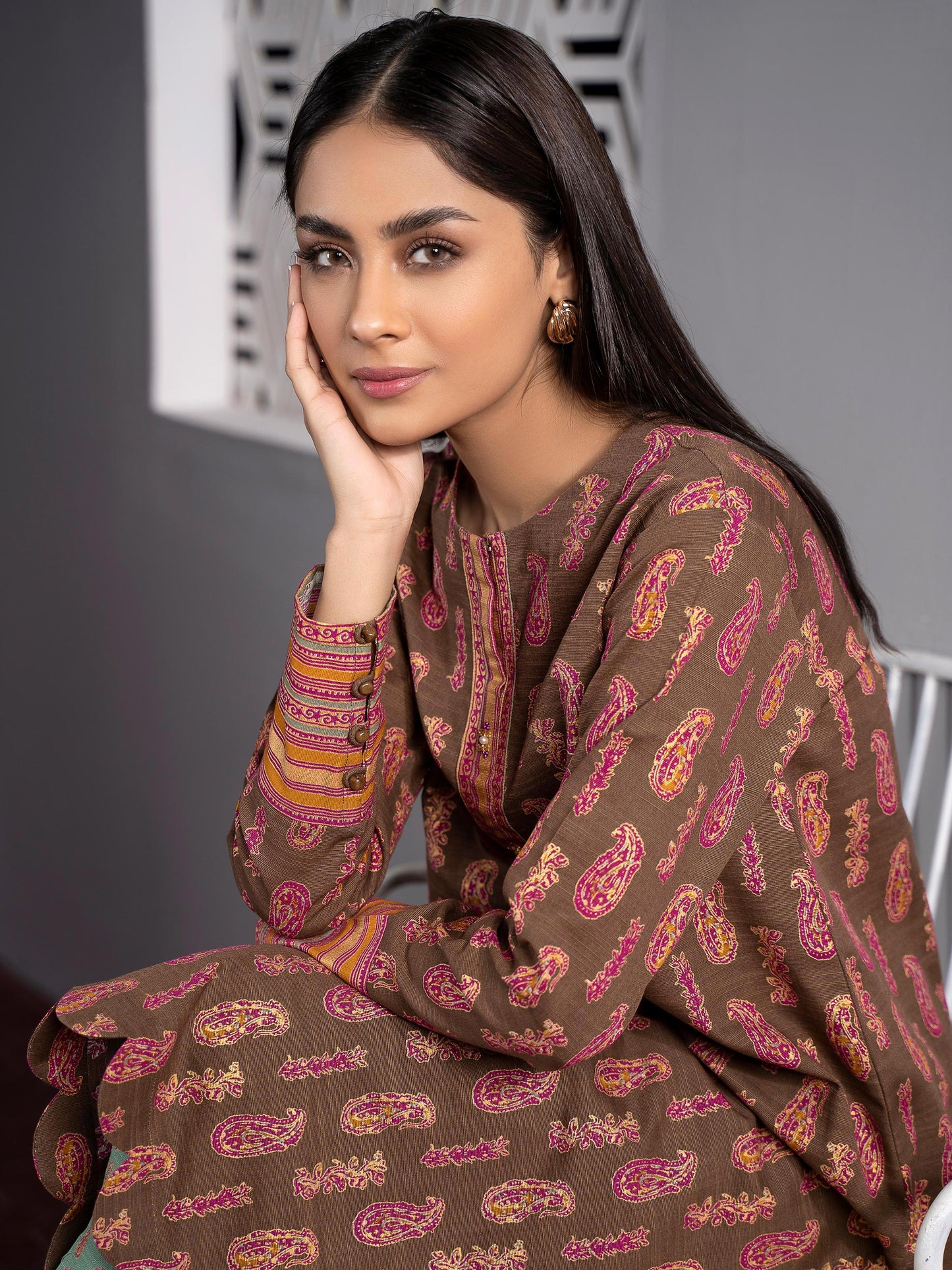 2 Piece Khaddar Suit-Printed (Unstitched)