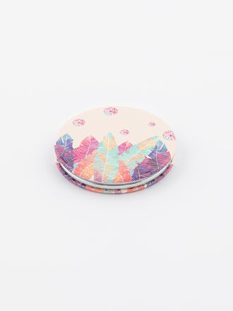 Abstract Compact Mirror