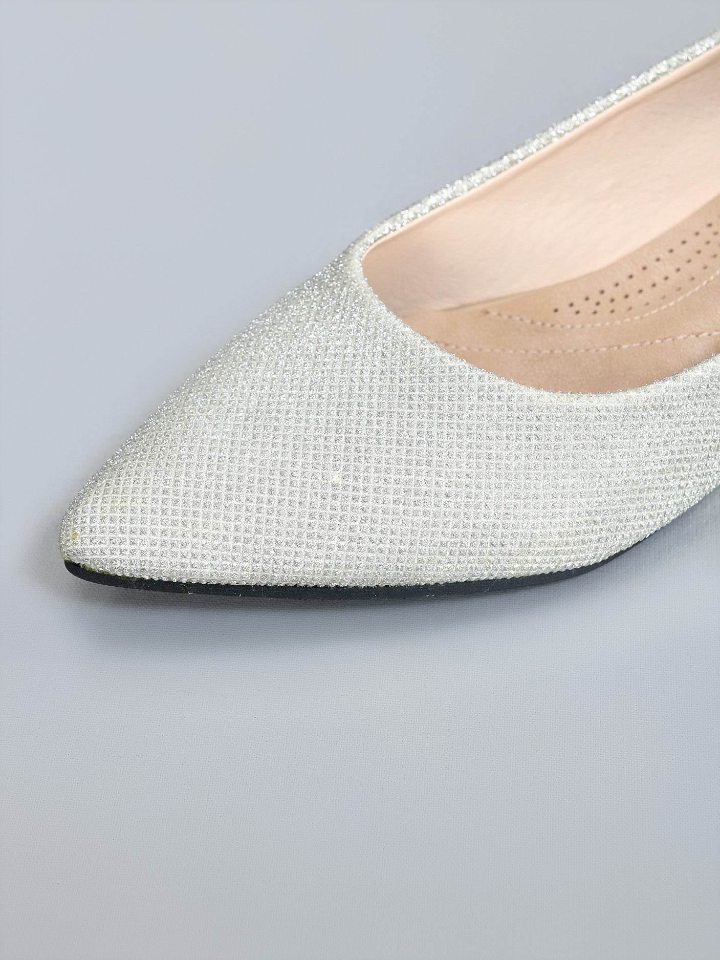 Shimmery Pointed Pumps - Light Golden Shimmery Pointed Pumps - Light Golden