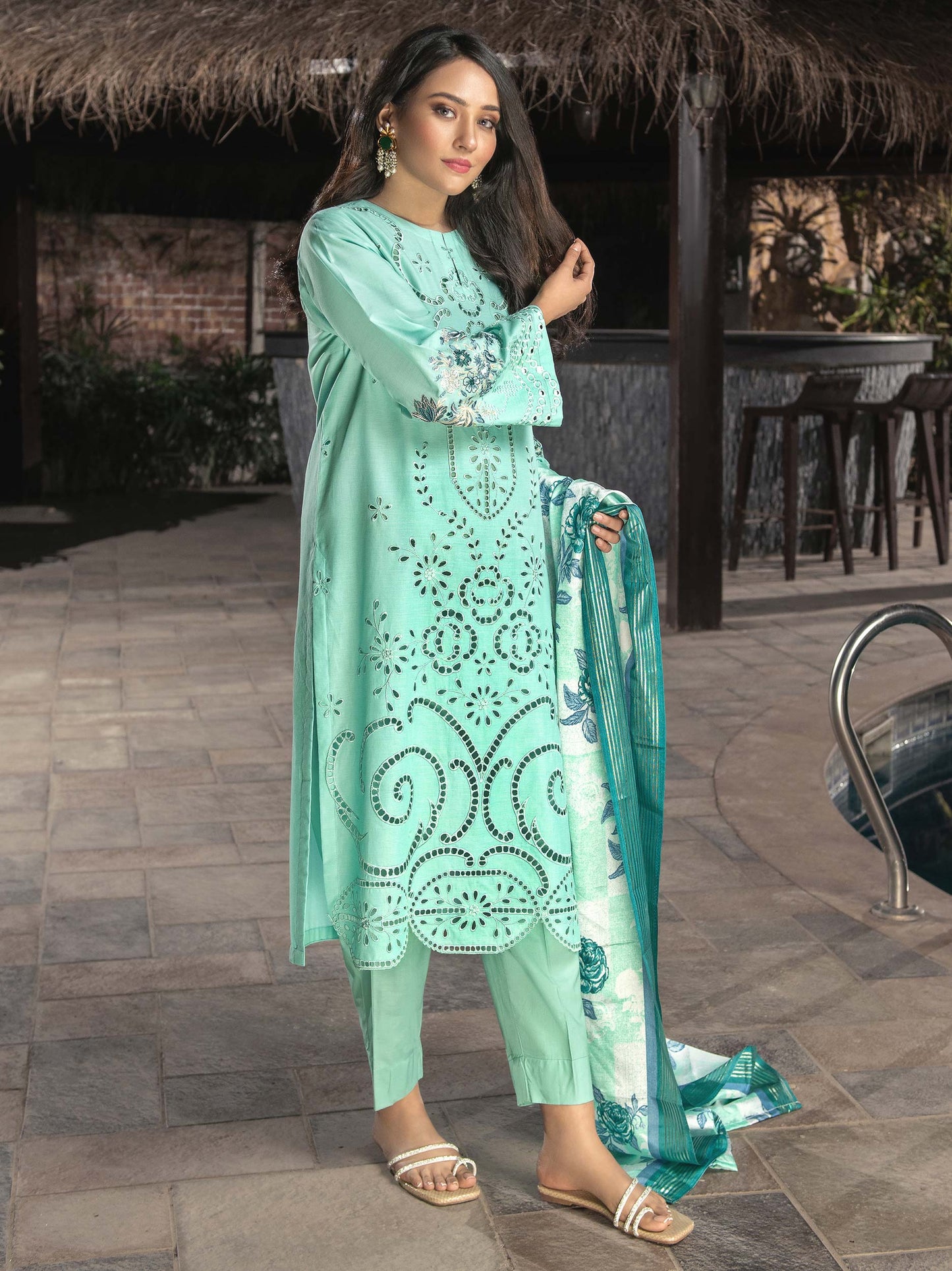 2 Piece Yarn Dyed Suit-Embroidered (Unstitched)