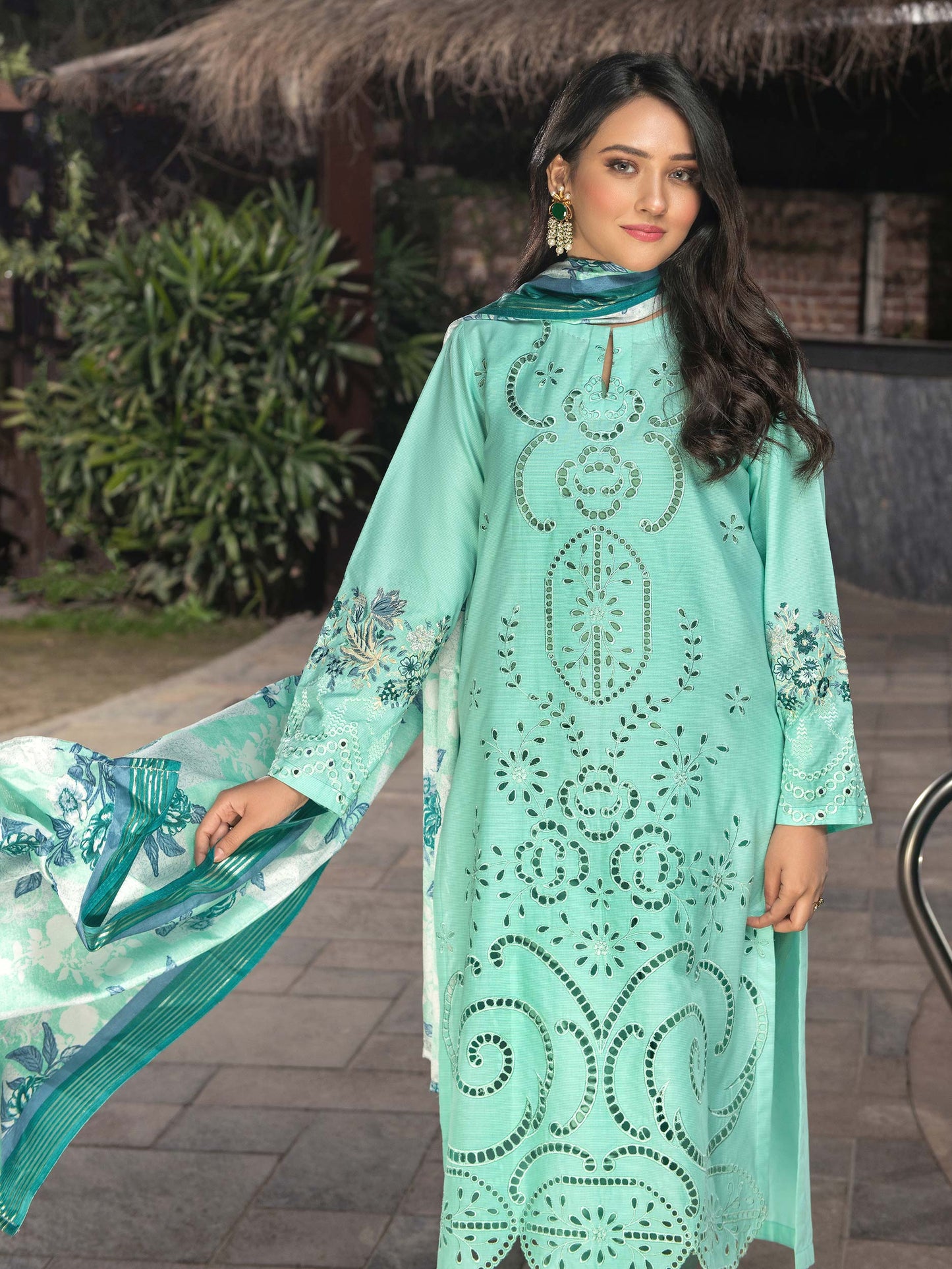 2 Piece Yarn Dyed Suit-Embroidered (Unstitched)