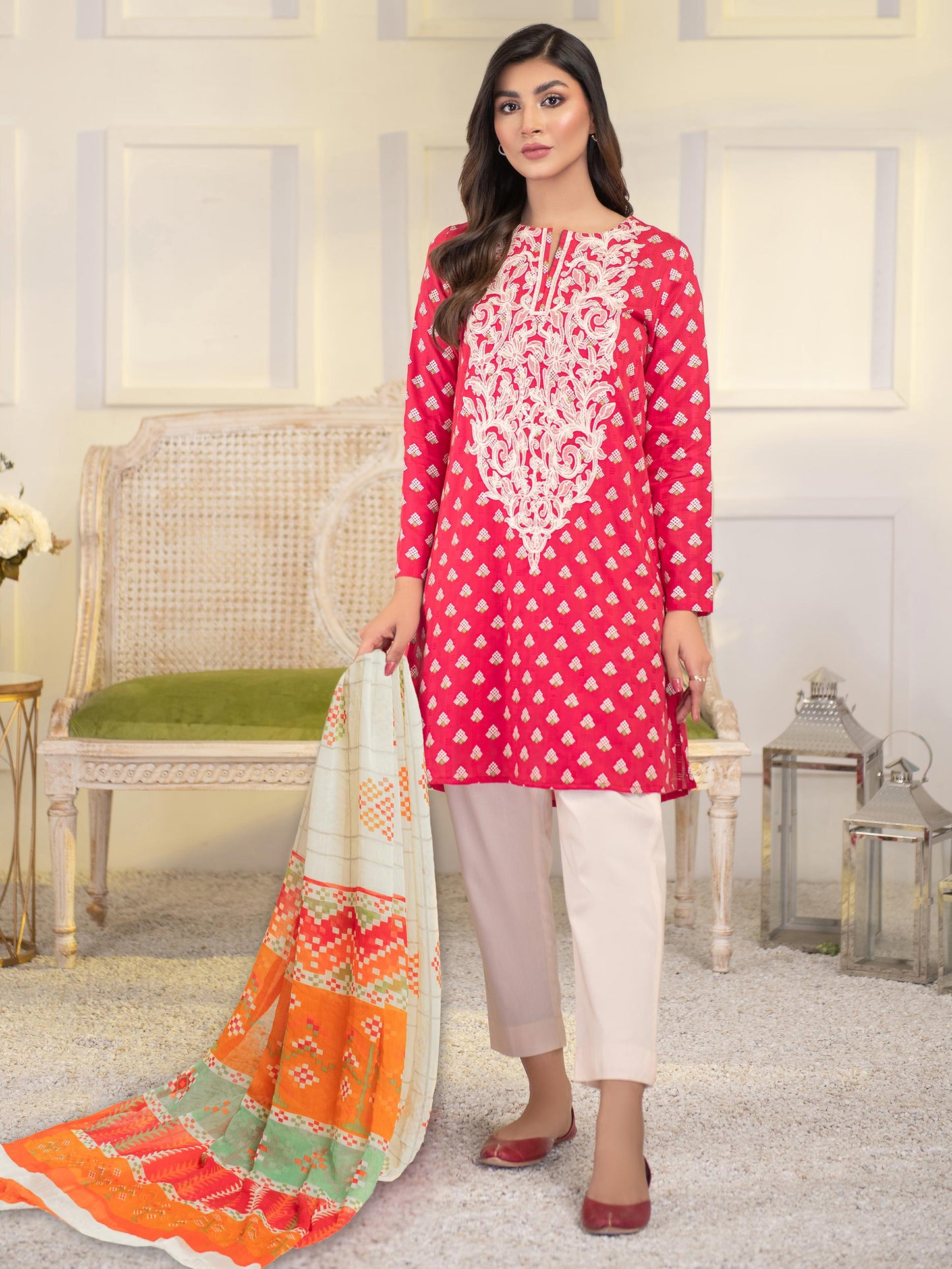 2 Piece Lawn Suit-Embroidered (Unstitched)