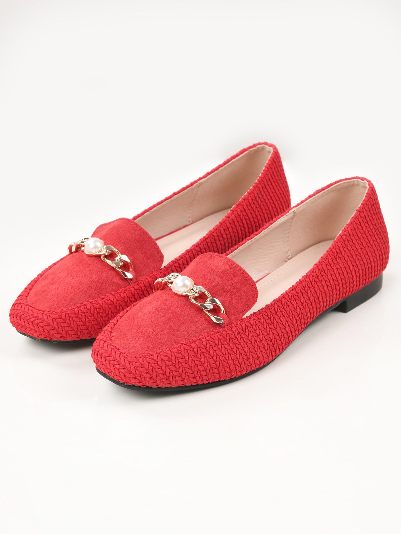 Textured Chain Shoes - Red Textured Chain Shoes - Red