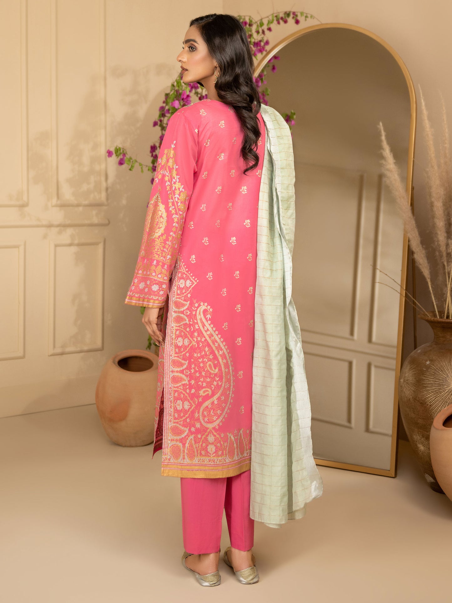 3 Piece Lawn Suit-Embroidered (Unstitched)