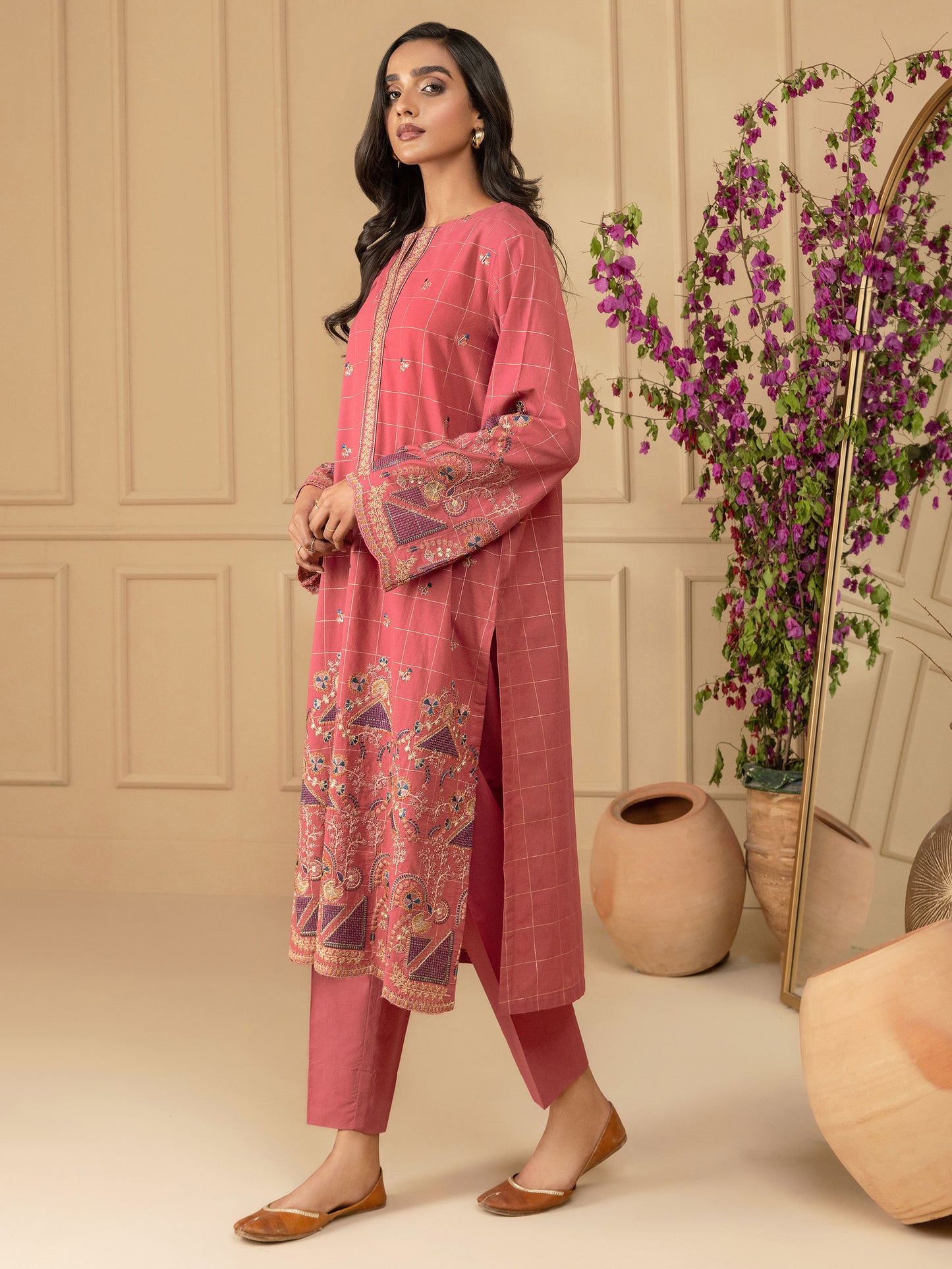 2 Piece Yarn Dyed Suit-Embroidered (Unstitched)