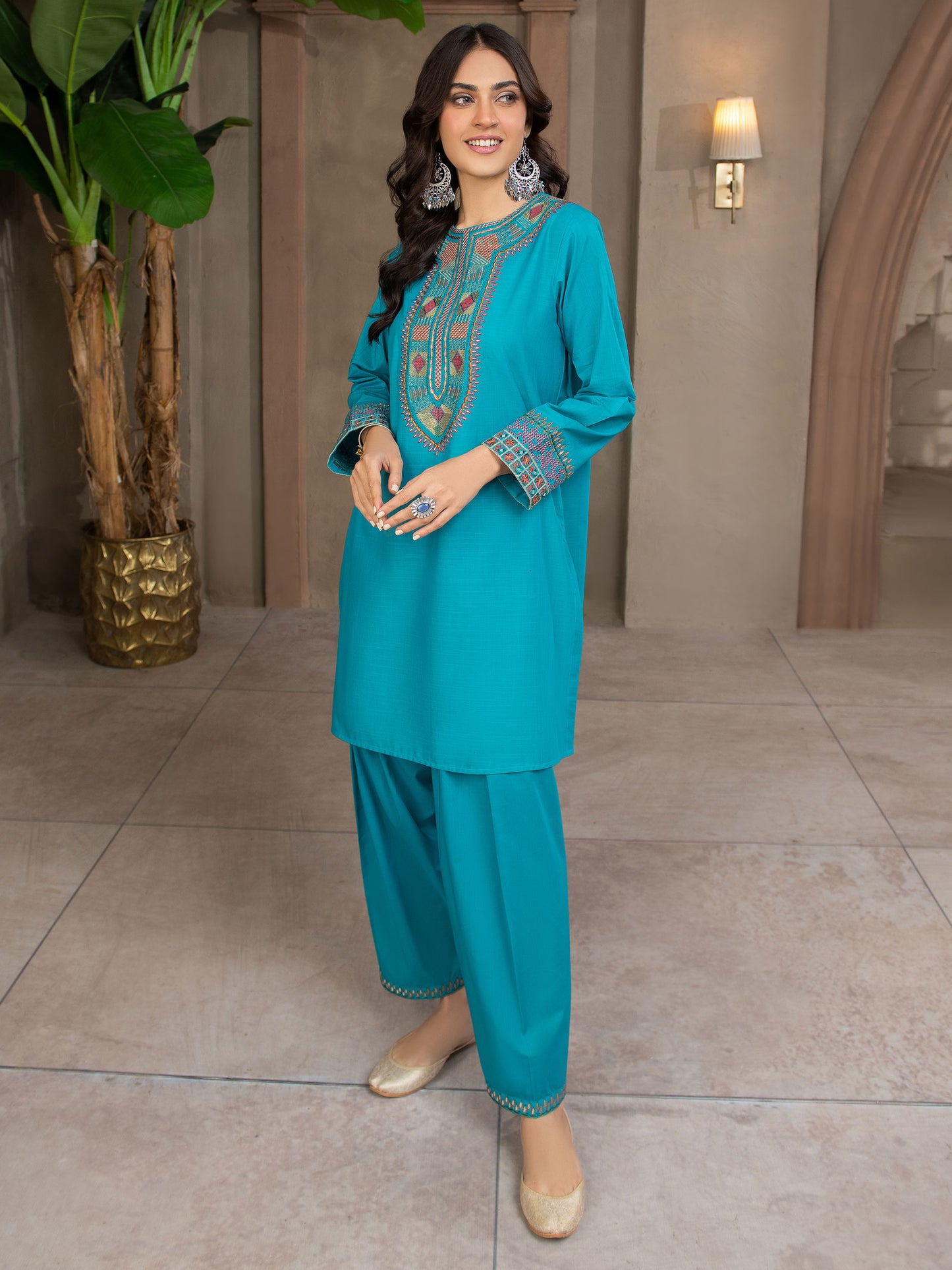 2 Piece Lawn Suit-Embroidered (Unstitched)