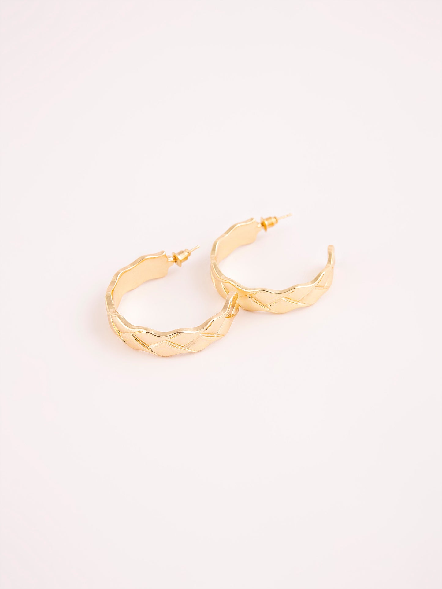 Metallic C-Hoop Earrings